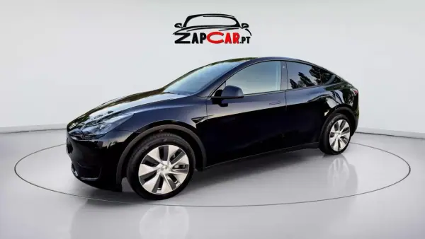 Tesla Model Y 2022 — foto 2 de 19
