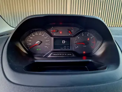 Peugeot Partner 1.5 BlueHdi 100cv 2021 - 13990 EUR, 106734 km - AUTO.MOTO.pt - 106734km - foto 15 de 25