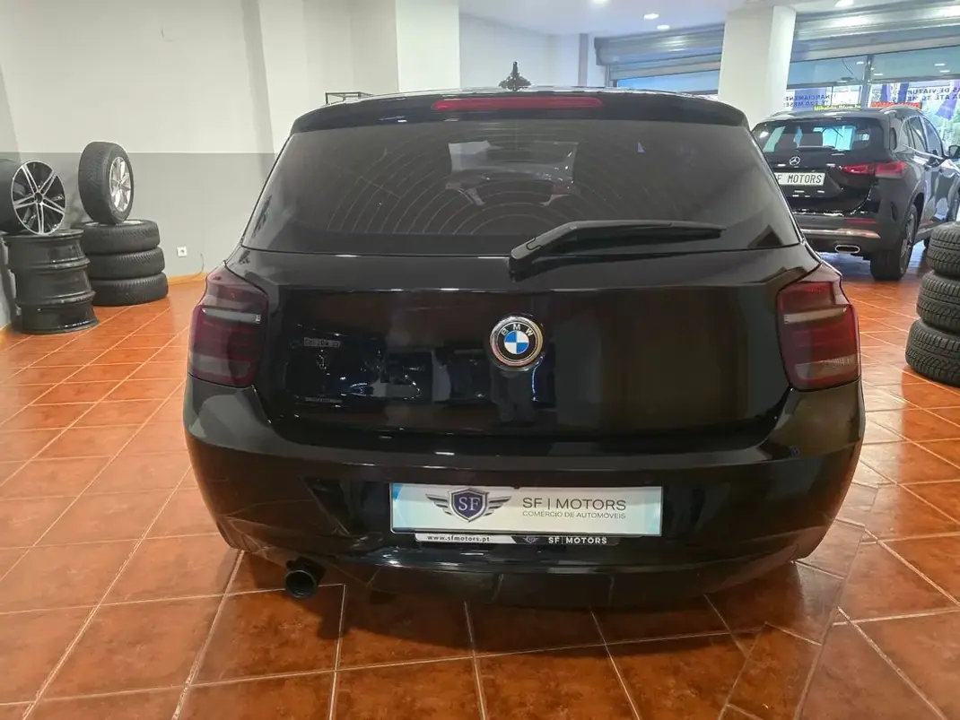 BMW 116 2012 - 12880 EUR, 157375 km - 157375km - foto 6 de 41