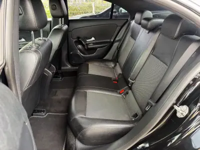 Mercedes-Benz CLA 220 2019 - 26750 EUR, 137070 km - AUTO.MOTO.pt - 137070km - foto 18 de 20