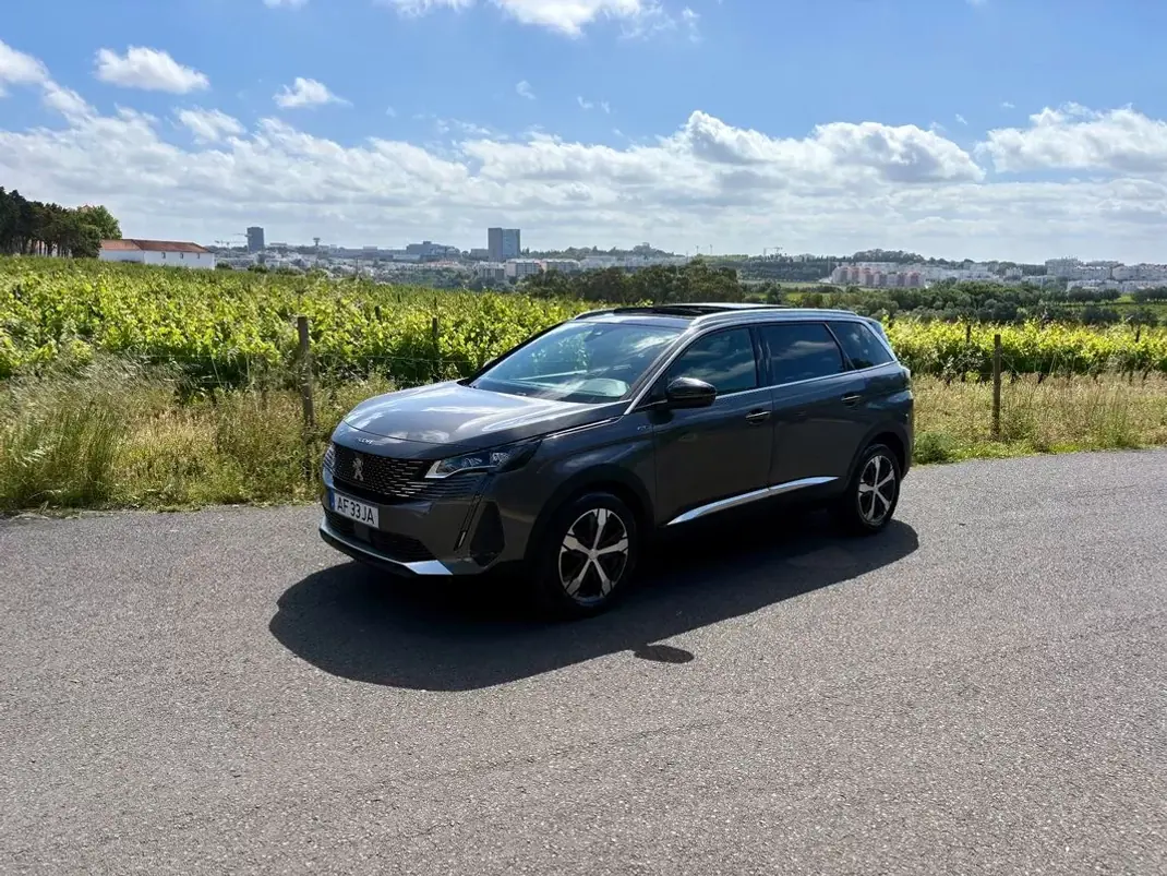Peugeot 5008 2021 - 31000 EUR, 100252 km - AUTO.MOTO.pt - 100252km - foto 2 de 34