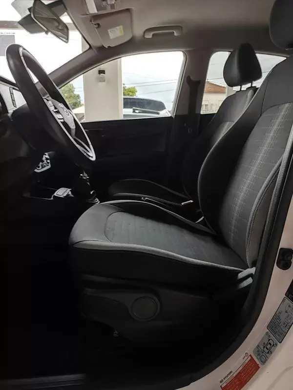 Hyundai i10 2021 - 13950 EUR, 23600 km - AUTO.MOTO.pt - 23600km - foto 22 de 37
