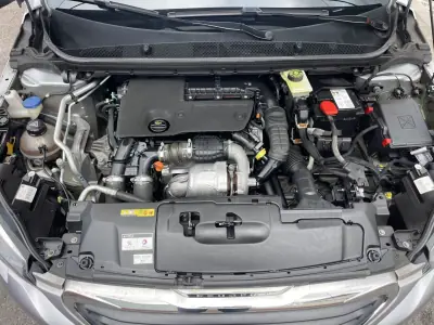 Peugeot 308 SW 2016 - 12950 EUR, 88908 km - AUTO.MOTO.pt - 88908km - foto 12 de 12