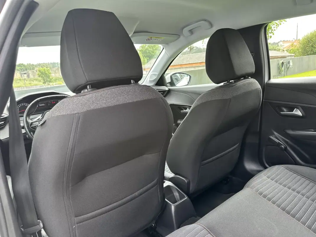 Peugeot 208 2020 - 14900 EUR, 70000 km - AUTO.MOTO.pt - 70000km - foto 48 de 57