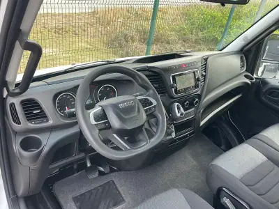 Iveco Daily 2022 - 33450 EUR, 154000 km - AUTO.MOTO.pt - 154000km - foto 20 de 37