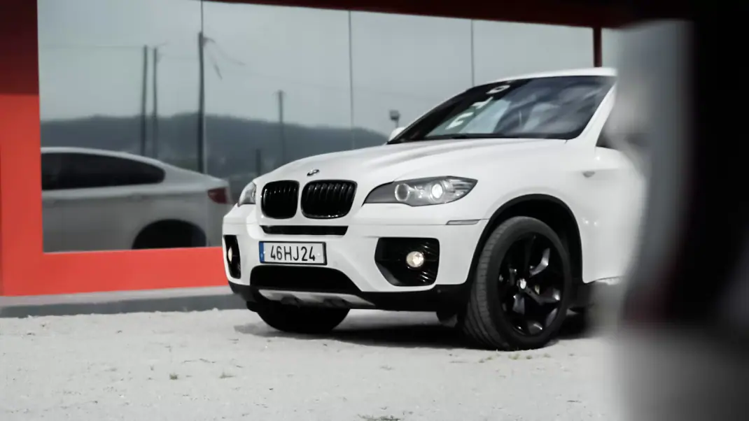 BMW X6 2009 - 22500 EUR, 268000 km - AUTO.MOTO.pt - 268000km - foto 2 de 12