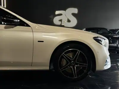 Mercedes-Benz E 300 2019 - 33490 EUR, 105000 km - AUTO.MOTO.pt - 105000km - foto 6 de 46