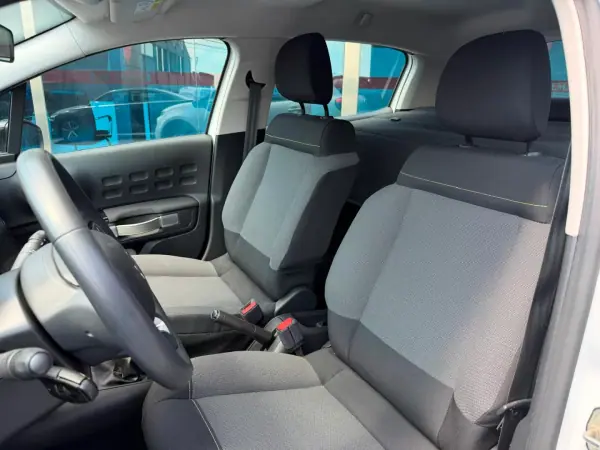 Citroën C3 2019 - 12900 EUR, 156000 km - AUTO.MOTO.pt - 156000km - foto 7 de 10