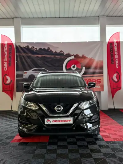 Nissan Qashqai 2018 - 14900 EUR, 136000 km - AUTO.MOTO.pt - 136000km - foto 2 de 9