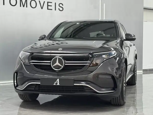 Mercedes-Benz EQC 400 2020 - 33990 EUR, 130000 km - AUTO.MOTO.pt - 130000km - foto 16 de 39
