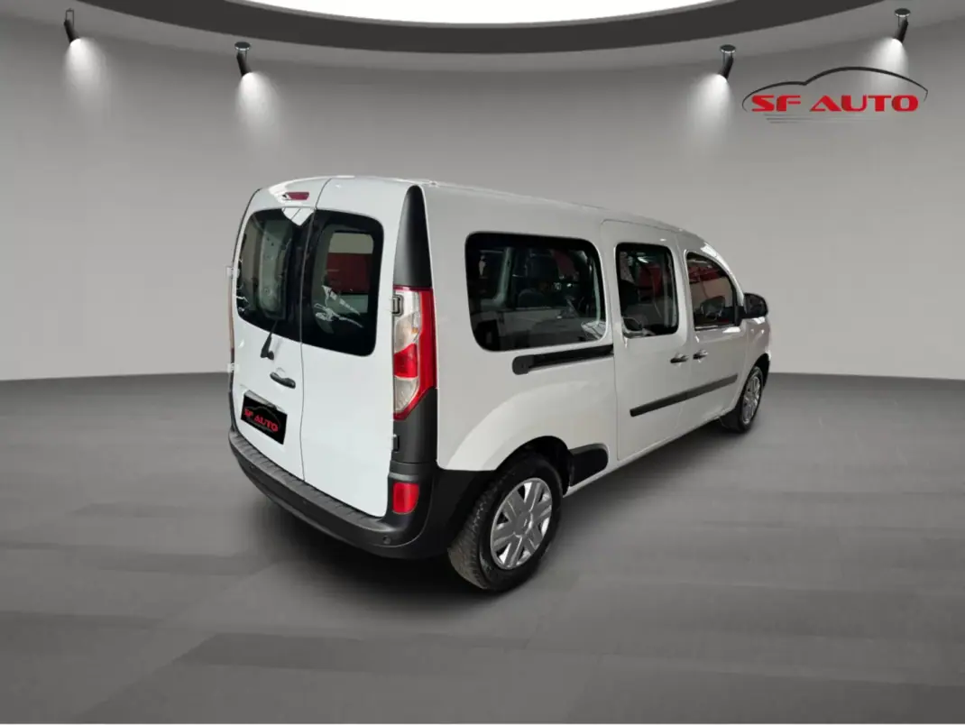 Renault 2021 - 11490 EUR, 87869 km - AUTO.MOTO.pt - 87869km - foto 6 de 11