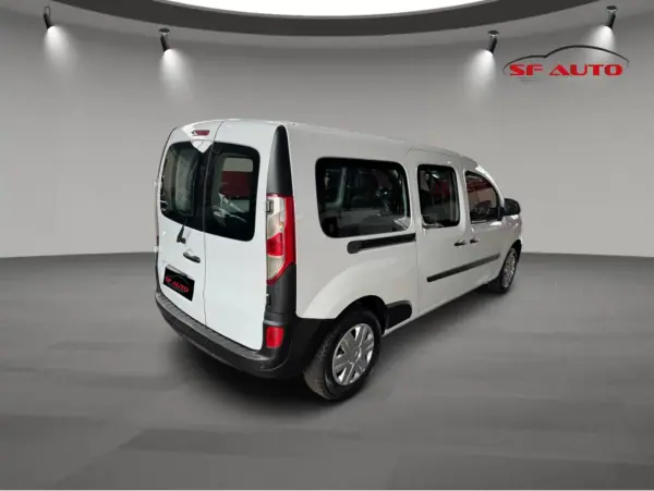 Renault 2021 - 11490 EUR, 87869 km - AUTO.MOTO.pt - 87869km - foto 6 de 11