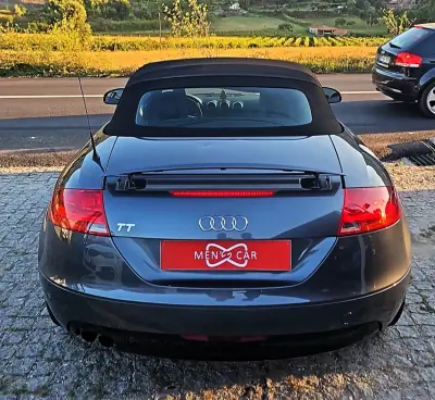 Audi TT Roadster 2007 - 17500 EUR, 175000 km - 175000km - foto 15 de 26