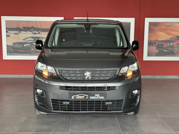 Peugeot PARTNER GIRAFON 2022 - 16990 EUR, 79102 km - AUTO.MOTO.pt - 79102km - foto 5 de 19