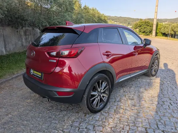Mazda CX-3 2016 - 11900 EUR, 19600 km - AUTO.MOTO.pt - 19600km - foto 11 de 12