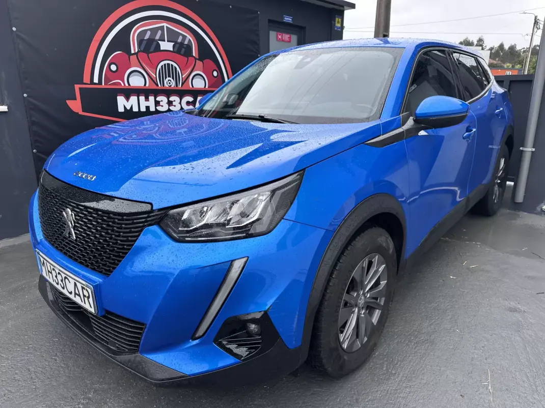 Peugeot 2008 2021 - 14900 EUR, 159000 km - AUTO.MOTO.pt - 159000km - foto 1 de 31