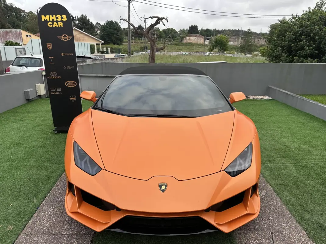 Lamborghini Huracán Spyder 2022 - 398000 EUR, 40000 km - AUTO.MOTO.pt - 40000km - foto 5 de 55
