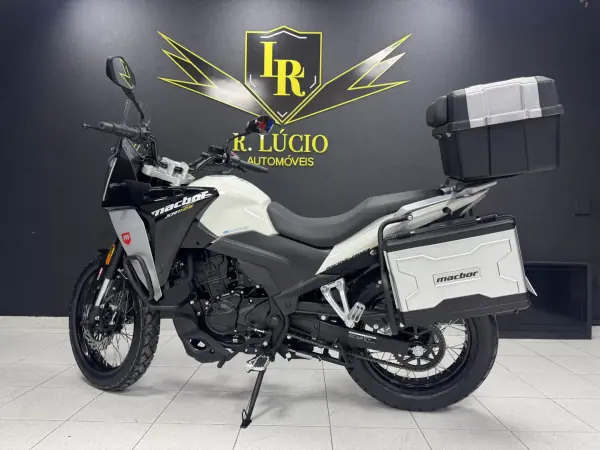 2025 - 3690 EUR, 0 km - AUTO.MOTO.pt - foto 23 de 23