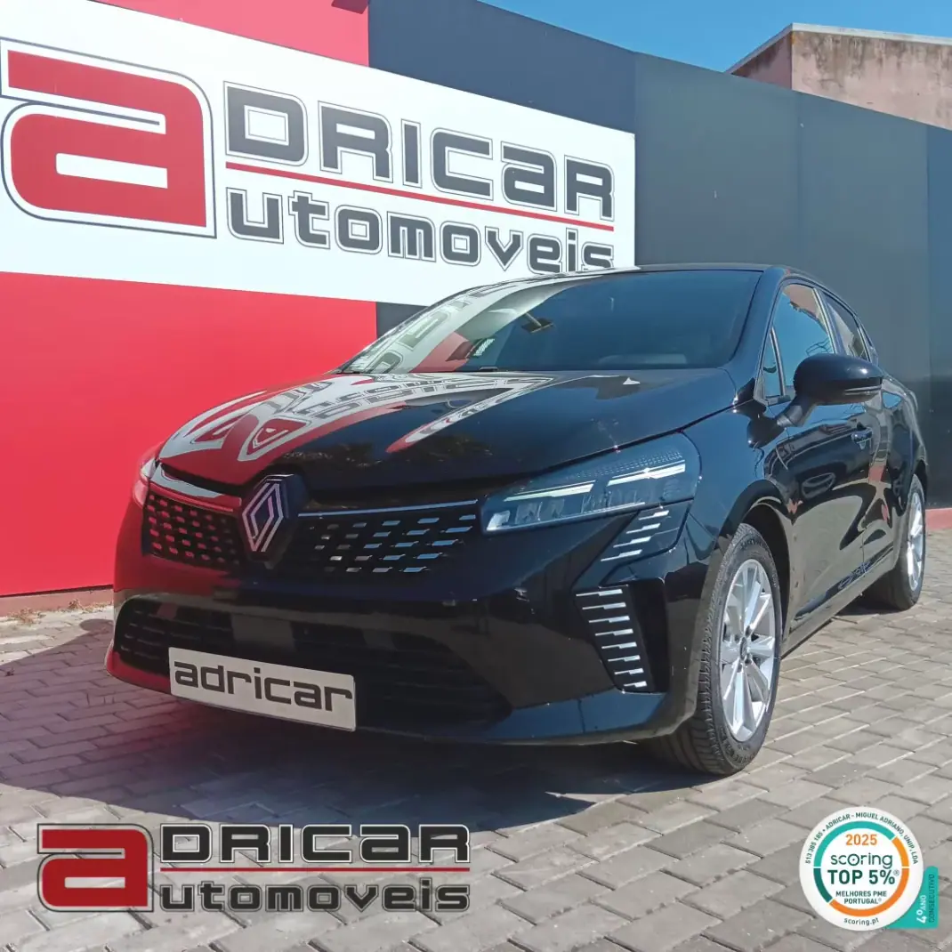 Renault Clio 2024 - 17490 EUR, 50855 km - AUTO.MOTO.pt - 50855km - foto 1 de 26