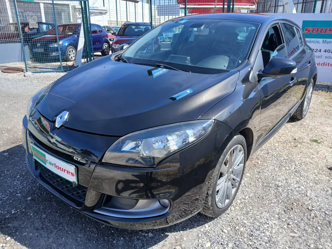 Renault Mégane 2010 - 7800 EUR, 122607 km - AUTO.MOTO.pt - 122607km - foto 1 de 29