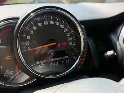 MINI Cooper S 2015 - 21999 EUR, 155500 km - AUTO.MOTO.pt - 155500km - foto 7 de 15