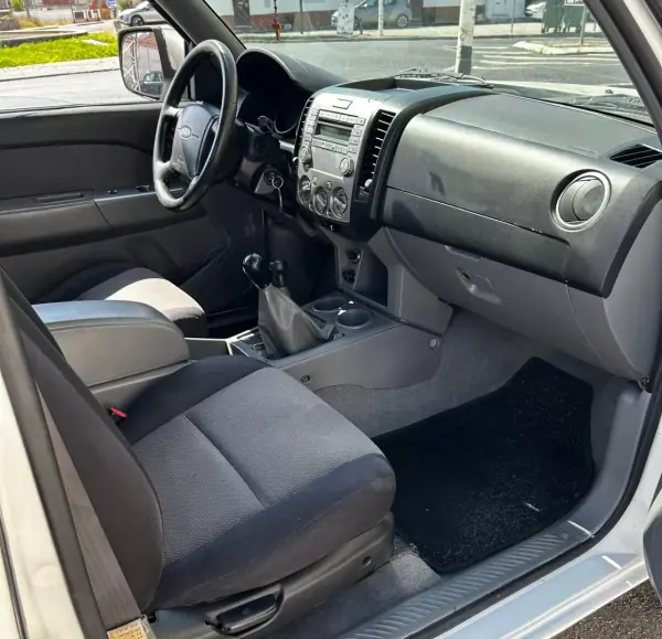 Ford Ranger 2008 - 16400 EUR, 109634 km - AUTO.MOTO.pt - 109634km - foto 7 de 13