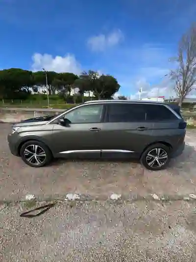 Peugeot 5008 2019 — foto 4 de 15