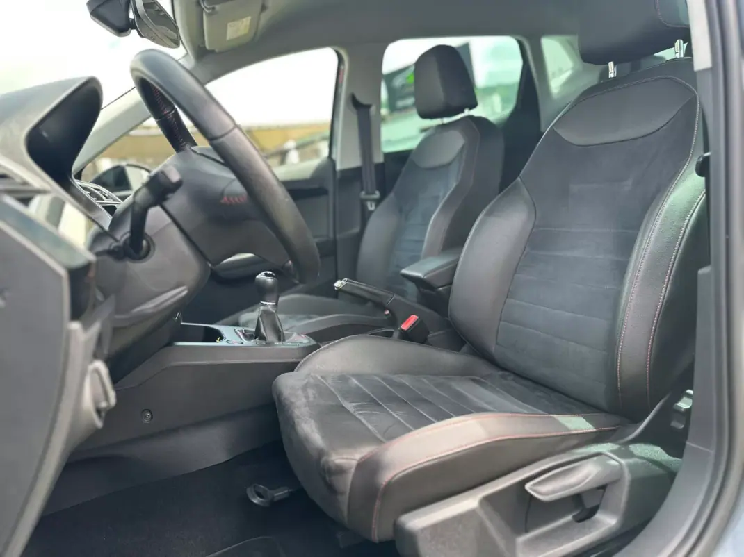 SEAT Ibiza 2017 - 17490 EUR, 95883 km - 95883km - foto 9 de 19