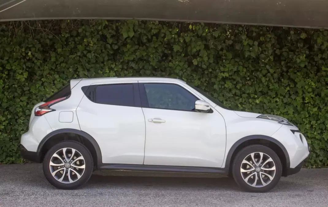 Nissan Juke 2014 - 11900 EUR, 161000 km - 161000km - foto 15 de 18