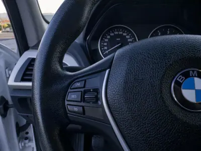 BMW 116 2016 - 14990 EUR, 159000 km - 159000km - foto 16 de 37