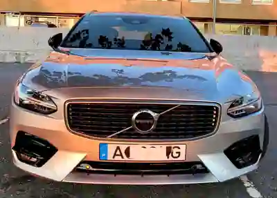 Volvo V90 2018 - 20000 EUR, 185000 km - 185000km - foto 1 de 15