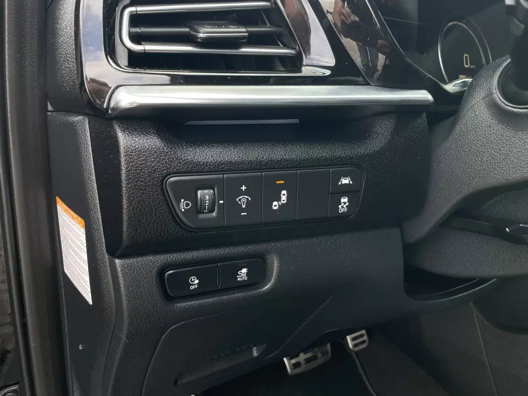 Kia e-Niro 2022 - 22250 EUR, 71631 km - AUTO.MOTO.pt - 71631km - foto 35 de 44