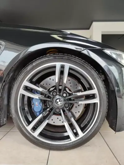 BMW M4 2016 - 51500 EUR, 76150 km - AUTO.MOTO.pt - 76150km - foto 27 de 44