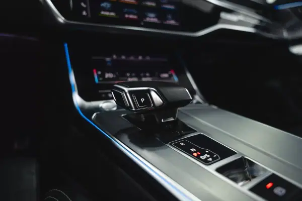 Audi A7 Sportback 2019 - 45950 EUR, 63087 km - AUTO.MOTO.pt - 63087km - foto 31 de 48