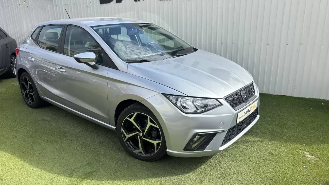 SEAT Ibiza 2018 - 14500 EUR, 136000 km - 136000km - foto 2 de 12
