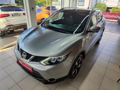 Nissan Qashqai 2015 - 14350 EUR, 98000 km - AUTO.MOTO.pt - 98000km - foto 6 de 38