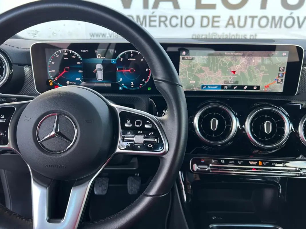 Mercedes-Benz CLA 180 2020 - 21750 EUR, 168500 km - AUTO.MOTO.pt - 168500km - foto 12 de 12