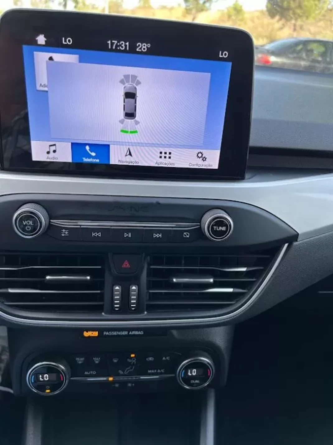 Ford Focus SW 2019 - 17990 EUR, 75880 km - AUTO.MOTO.pt - 75880km - foto 13 de 15