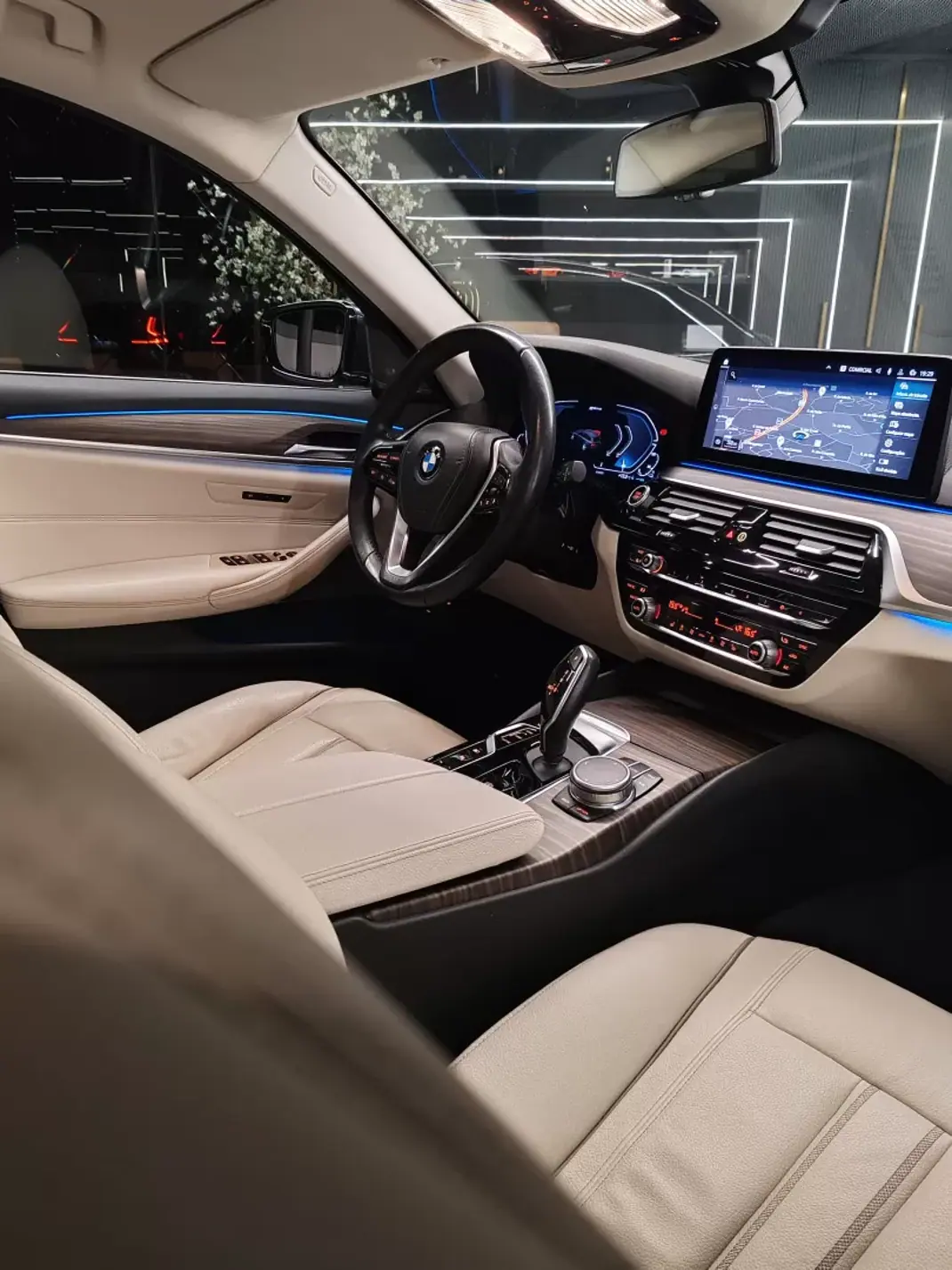 BMW 530 2021 - 30750 EUR, 109480 km - AUTO.MOTO.pt - 109480km - foto 11 de 22