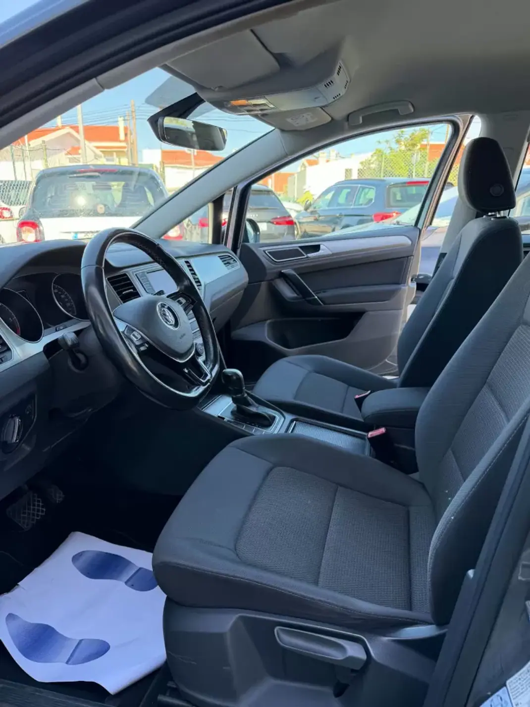 Volkswagen Golf Sportsvan 2016 - 15980 EUR, 95000 km - 95000km - foto 7 de 7