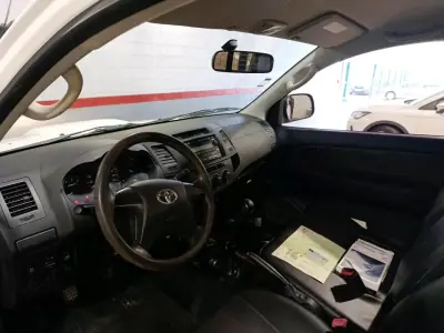 Toyota HILUX 2.5 D-4D 4WD CS 2017 - 22900 EUR, 148848 km - AUTO.MOTO.pt - 148848km - foto 3 de 8