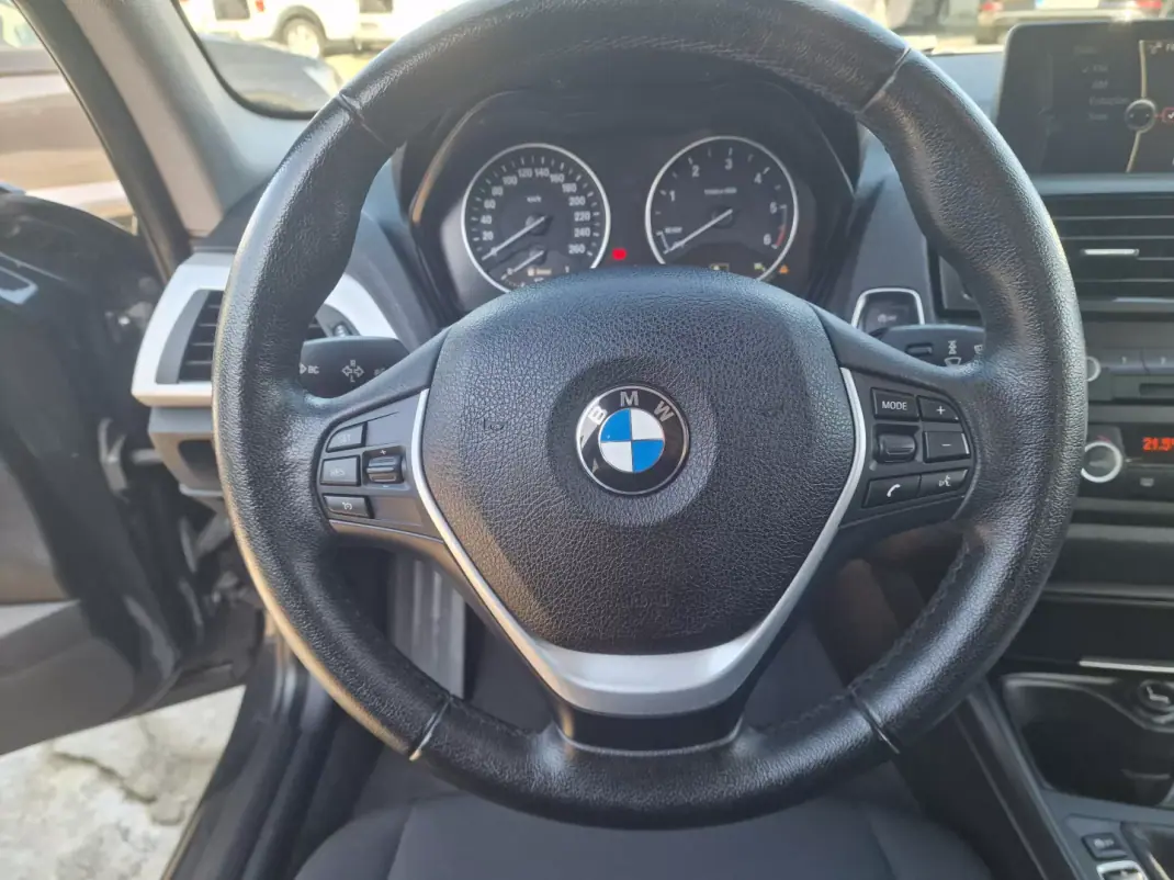 BMW 118 2013 - 14990 EUR, 153210 km - AUTO.MOTO.pt - 153210km - foto 16 de 24