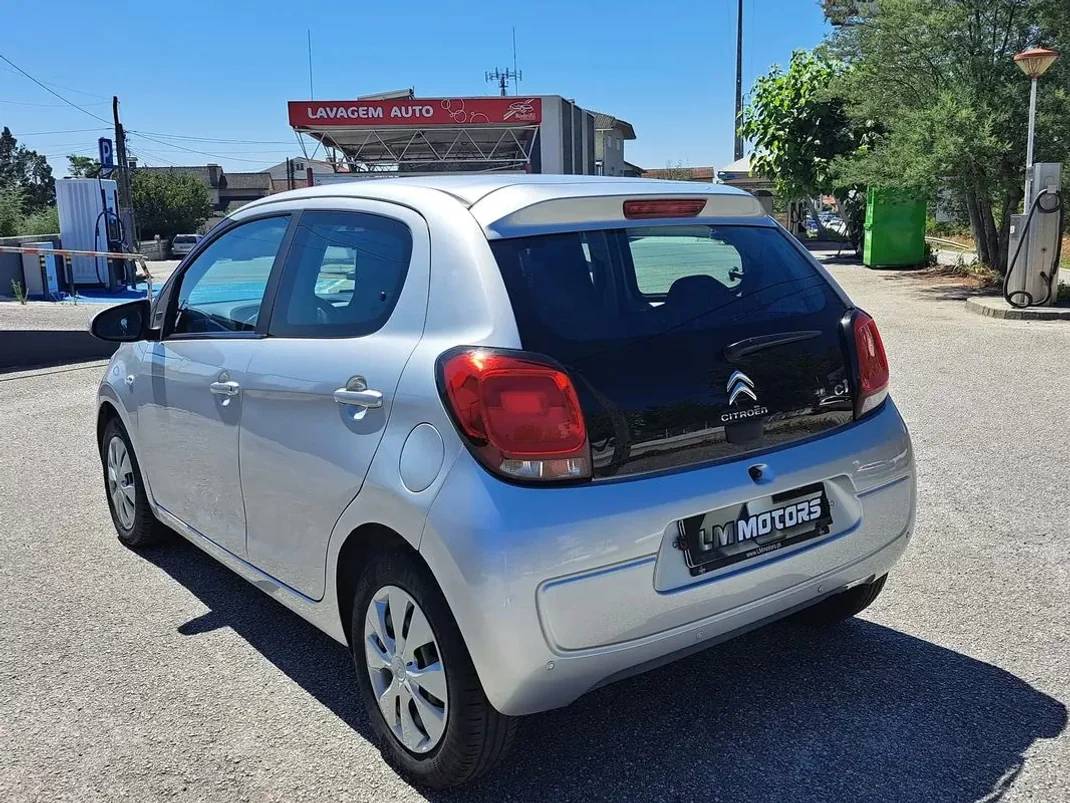 Citroën C1 2018 - 9500 EUR, 80000 km - AUTO.MOTO.pt - 80000km - foto 12 de 39