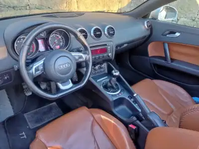 Audi TT Roadster 2007 - 12990 EUR, 208000 km - AUTO.MOTO.pt - 208000km - foto 20 de 22