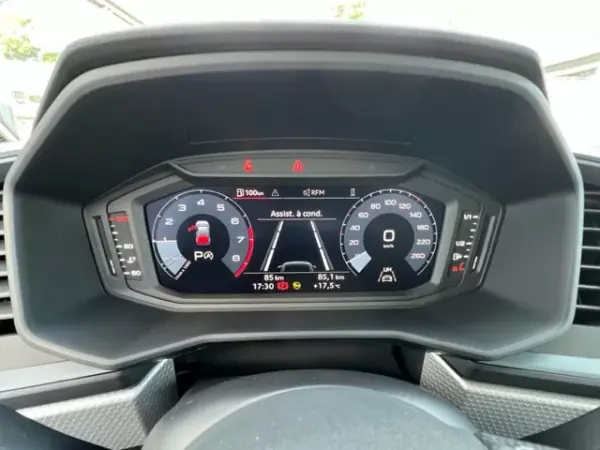 Audi A1 Sportback 2023 - 27900 EUR, 22610 km - AUTO.MOTO.pt - 22610km - foto 4 de 12