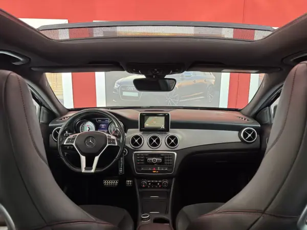 Mercedes-Benz GLA 220 2015 - 22990 EUR, 134923 km - AUTO.MOTO.pt - 134923km - foto 22 de 22