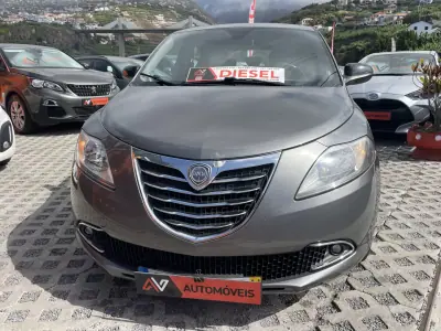 Lancia Ypsilon 2011 - 5950 EUR, 184167 km - 184167km - foto 2 de 12