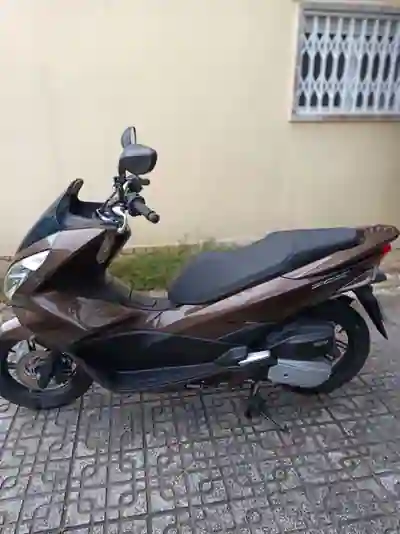 Honda PCX 125 2016 — foto 3 de 5