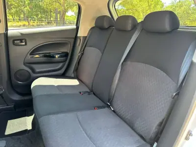 Mitsubishi Space Star 2018 - 8450 EUR, 88000 km - AUTO.MOTO.pt - 88000km - foto 9 de 12