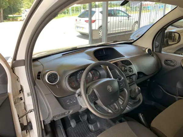 Renault KANGOO EXPRESS 1.5 DCI 115HP ENERGY MAXI BUSINESS 2019 - 11500 EUR, 150121 km - AUTO.MOTO.pt - 150121km - foto 8 de 15